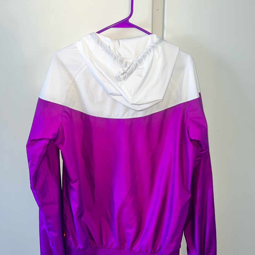 Nike Jacket - Picture 3 of 4
